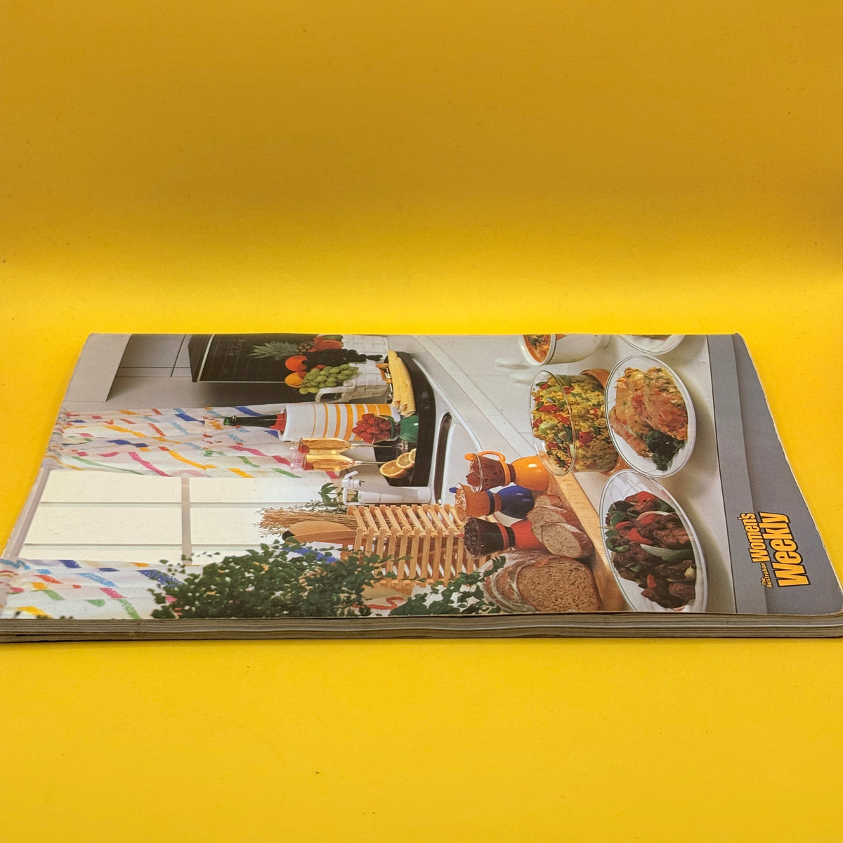 Women’s Weekly Microwave Cookbook by Pamela Clark