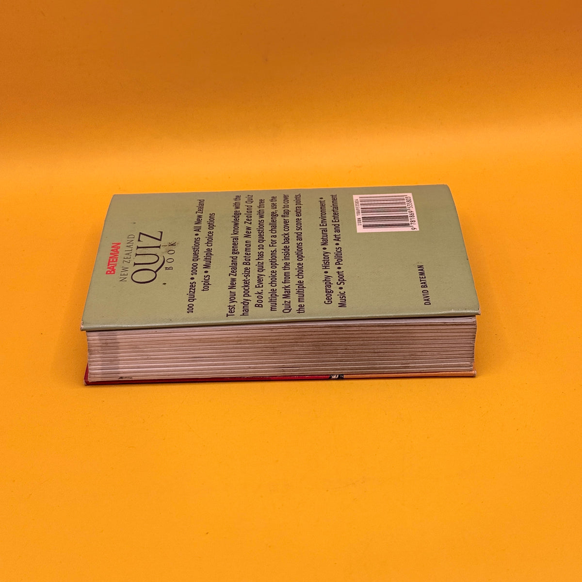 Bateman New Zealand Quiz Book by David Bateman