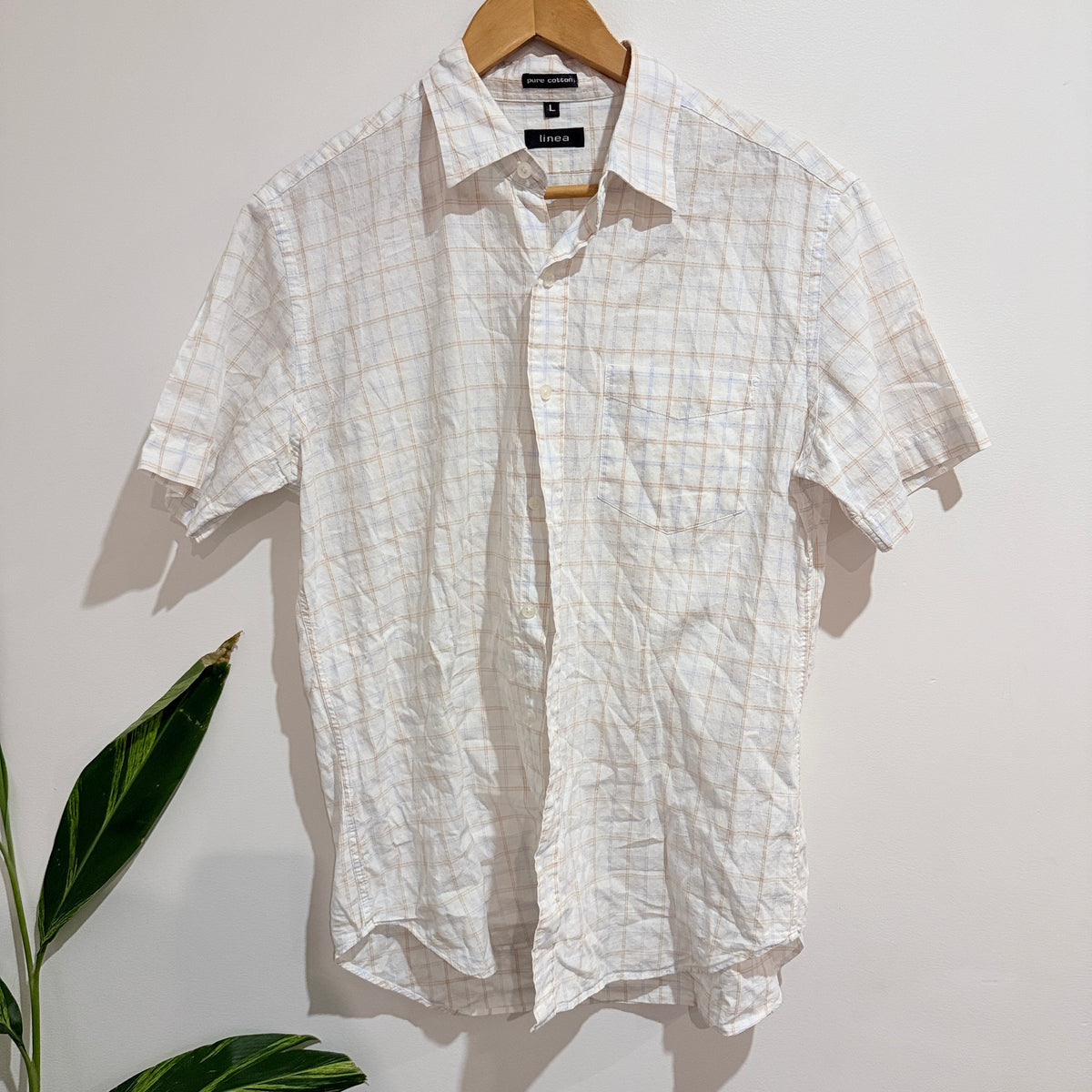 Linea Button-down Shirt Size L