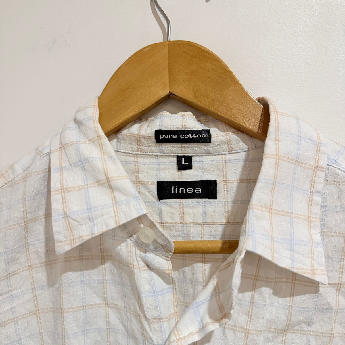 Linea Button-down Shirt Size L