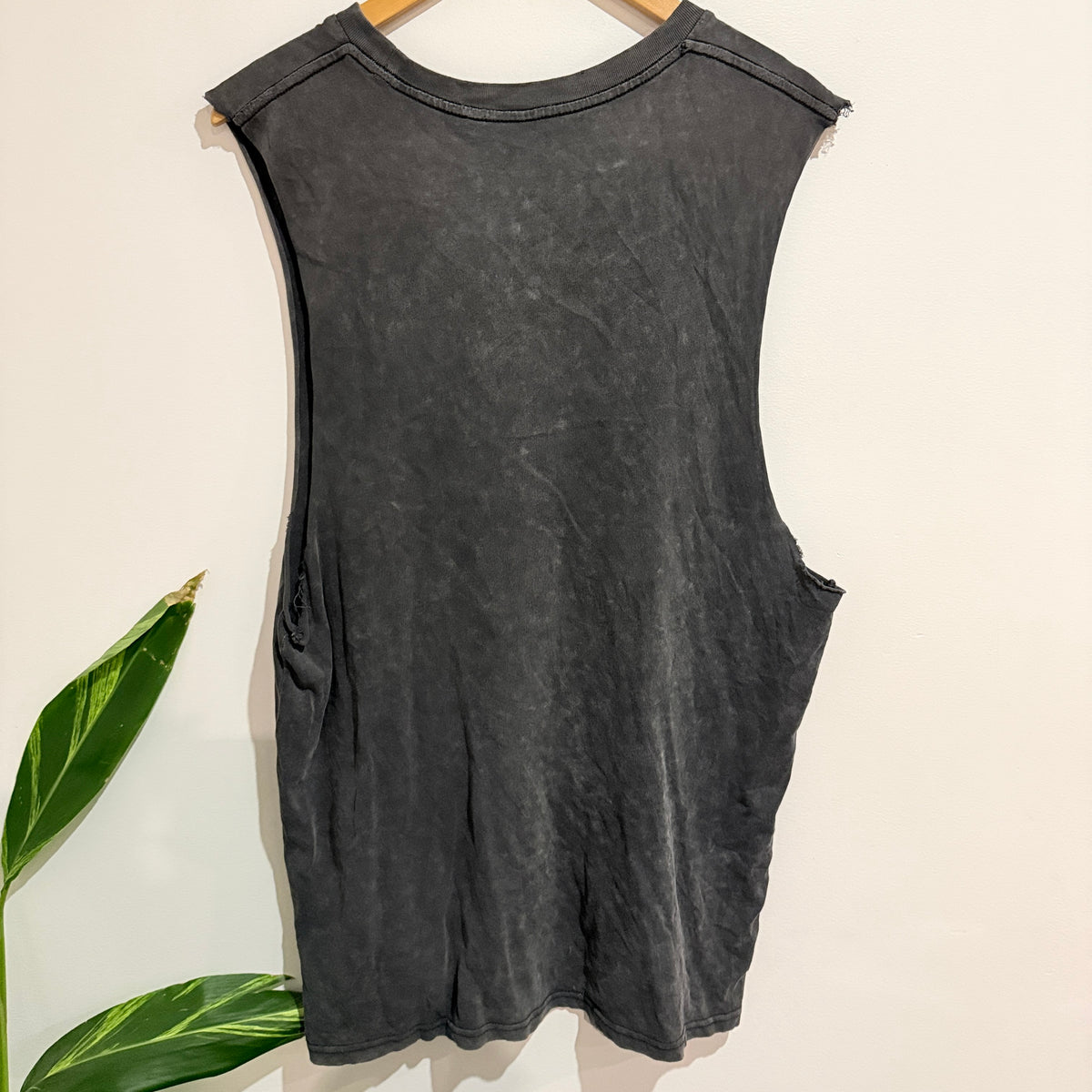 Absent Sleeveless Muscle Tank Top Size M
