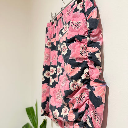 Outer Fabric: Floral Pattern Mini Skirt