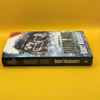 Shadow Wave by Robert Muchamore