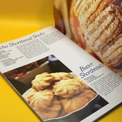 The Big Book of Beautiful Biscuits by The Australian Women’s Weekly