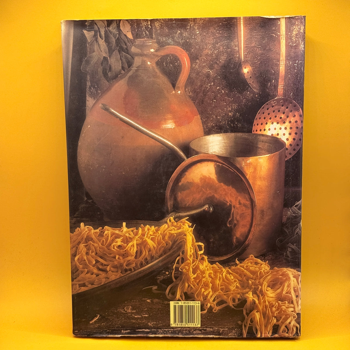 The Encyclopedia of Italian Cooking by Jeni Wright (1981)