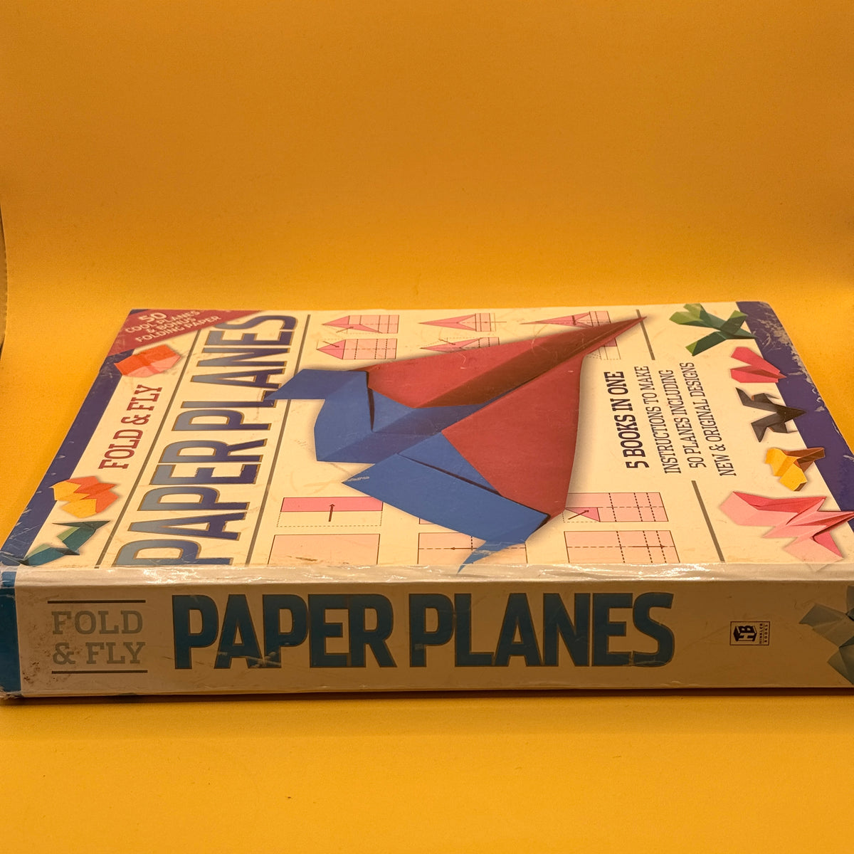 Fold & Fly Paper Planes by Dean Mackey