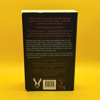 New Moon by Stephenie Meyer (Special Edition)
