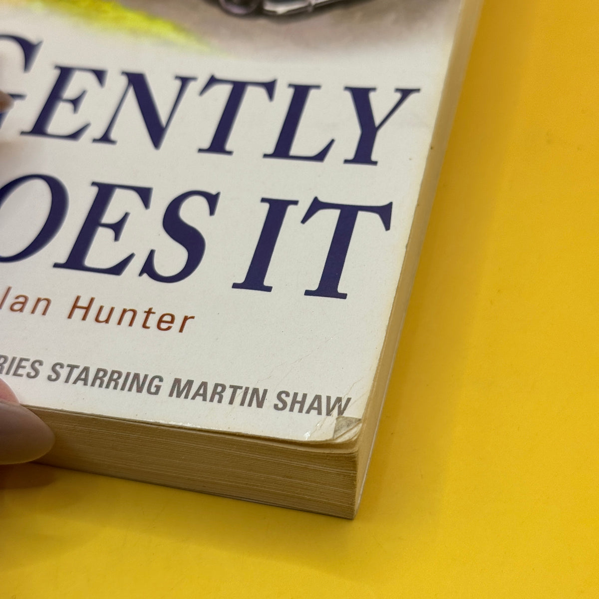 Gently Does It by Alan Hunter