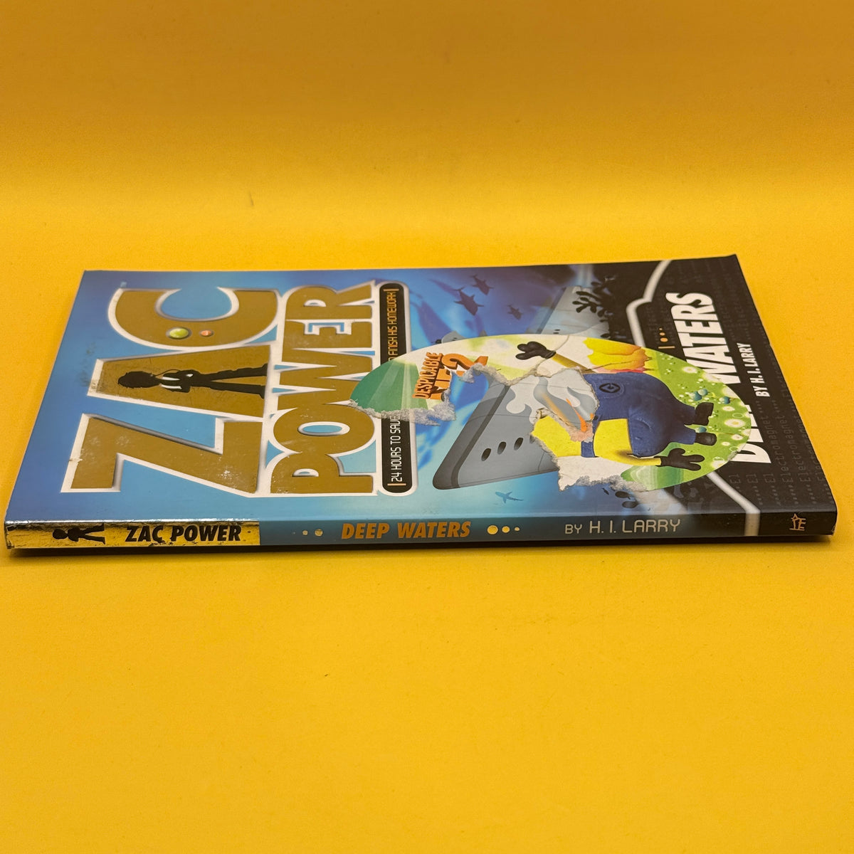 Zac Power: Deep Waters by H. I. Larry