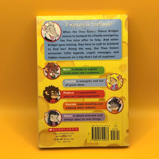 Thea Stilton and the Secret of the Old Castle by Thea Stilton