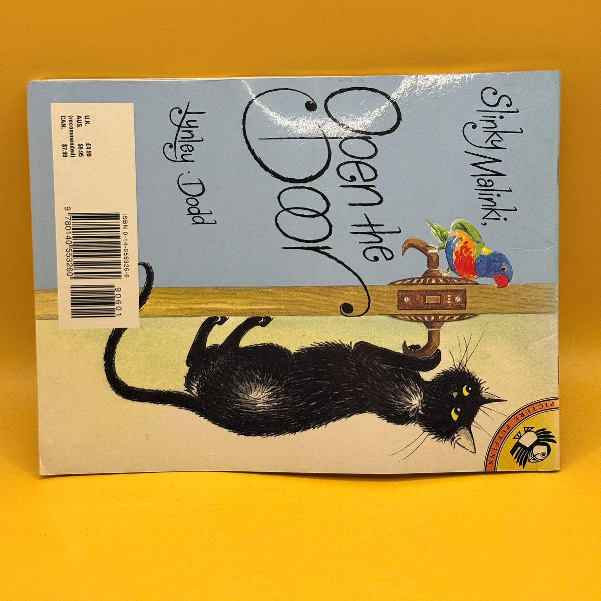Slinky Malinki, Open the Door by Lynley Dodd