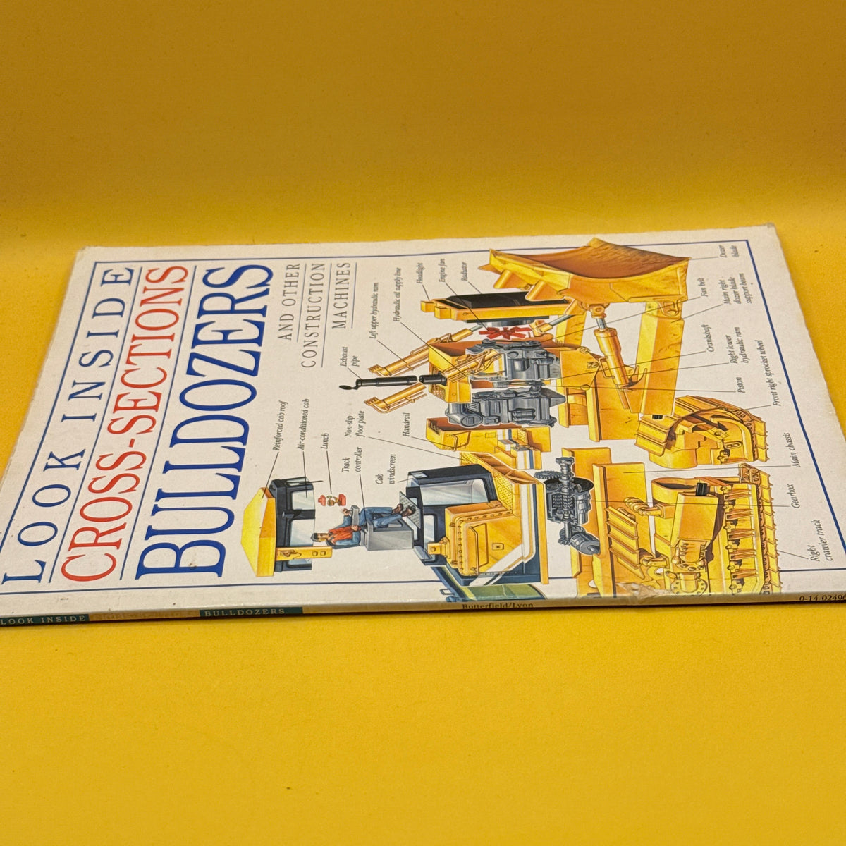 Look Inside Cross-Sections: Bulldozers and Other Construction Machines by Ian Graham