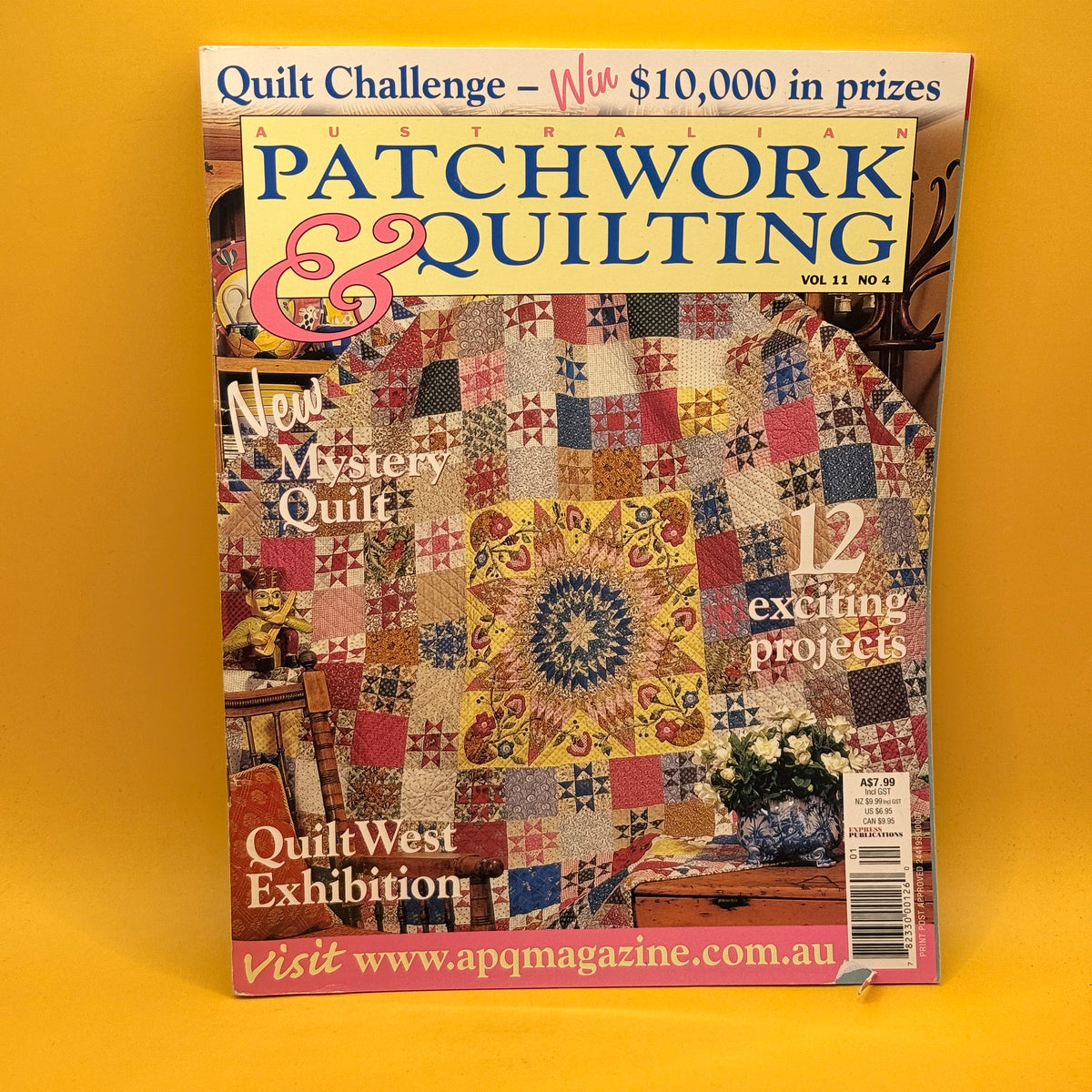 Australian Patchwork & Quilting: Volume 18 No. 4 by Universal Magazines
