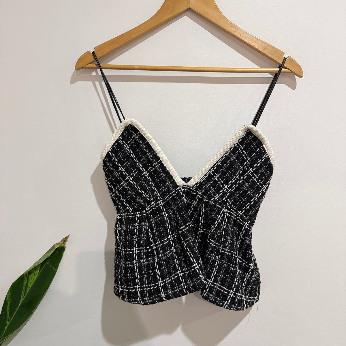 Black and White Tweed Cami Top - 36cm u/arm