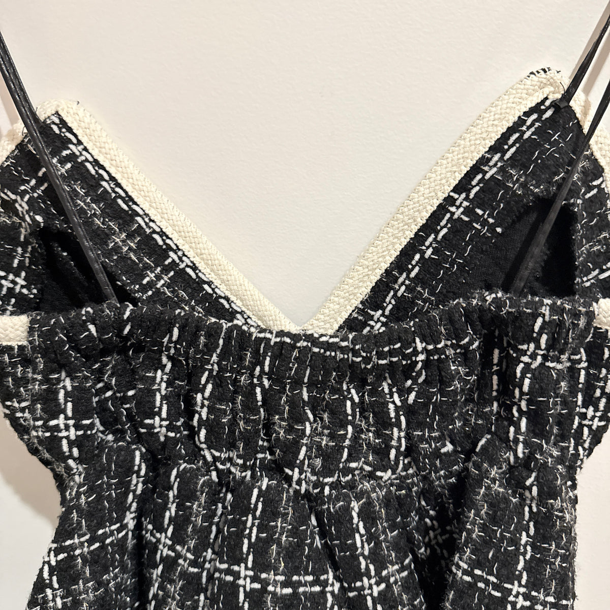 Black and White Tweed Cami Top - 36cm u/arm