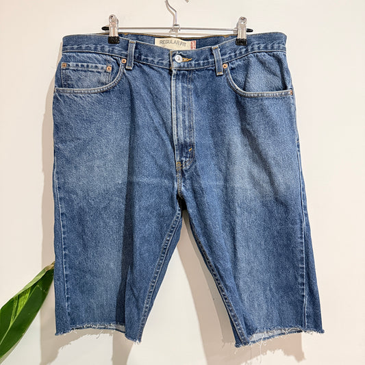 Levi's 505 Cut Off Denim Shorts Size W38