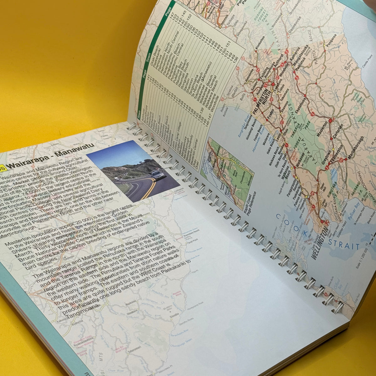 Kiwi Pathfinder North Island Travellers Street Directory by Kiwimaps