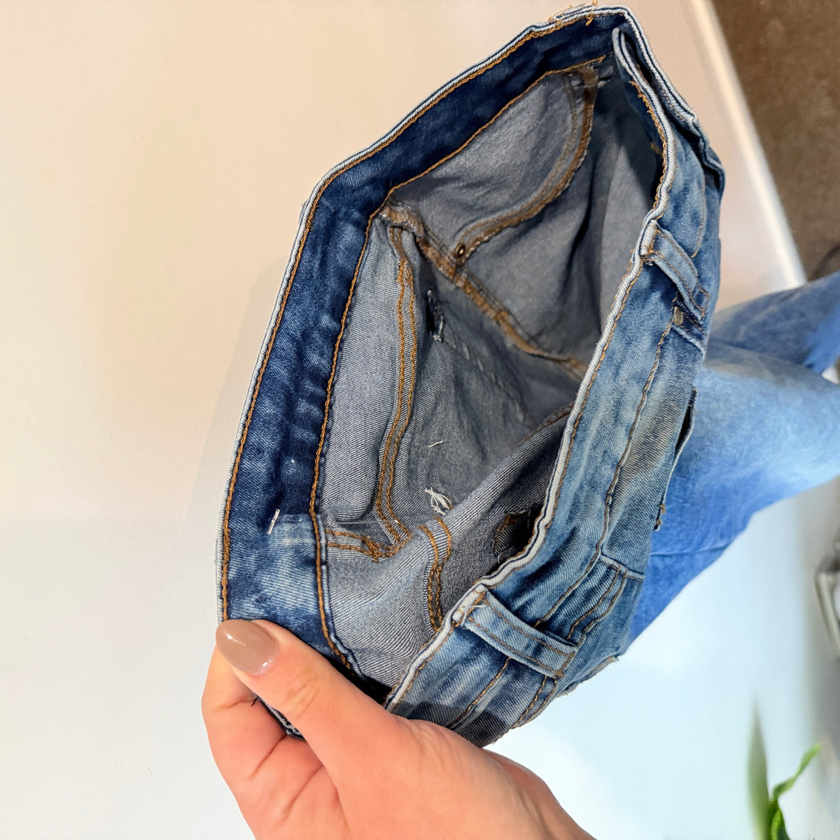Light Wash Skinny Jeans - 70cm waist