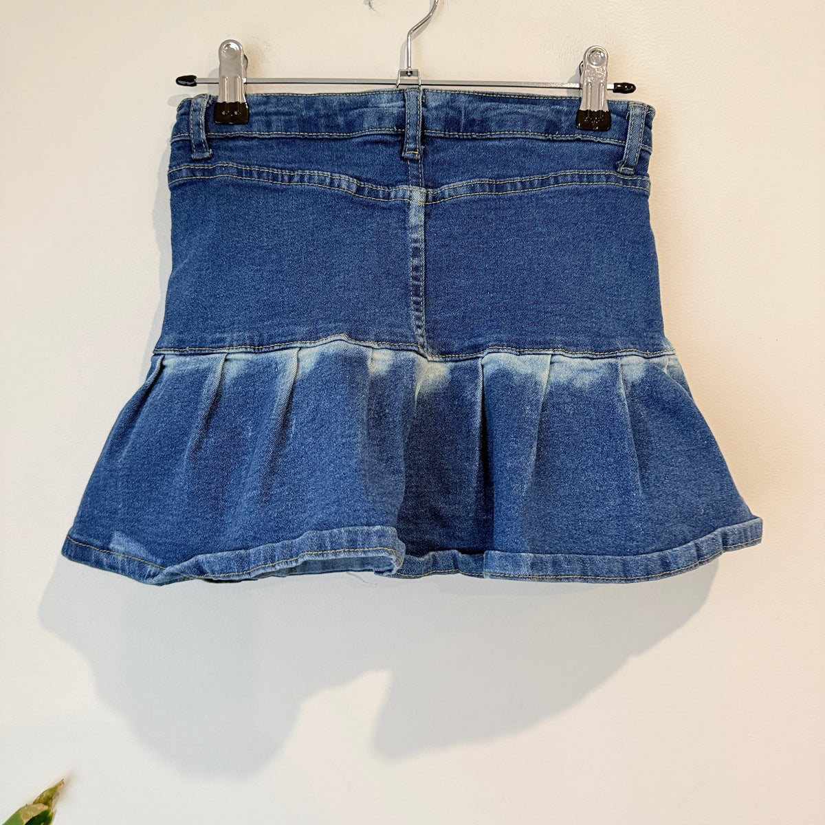 Denim Pleated Ruffle Mini Skirt Size S (suit age 7)
