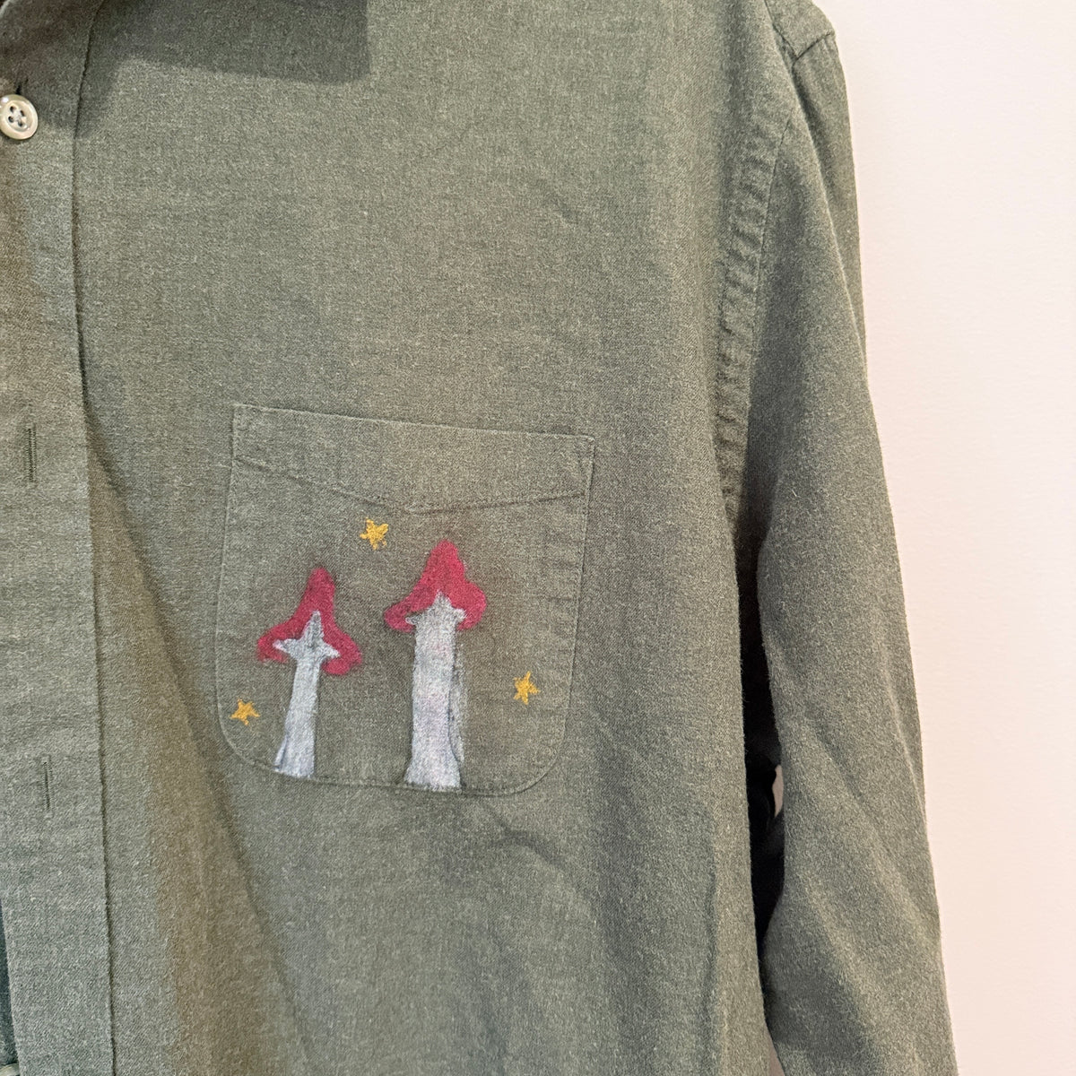 Barkers Olive Shirt with Hand Painted Mushrooms Size XL