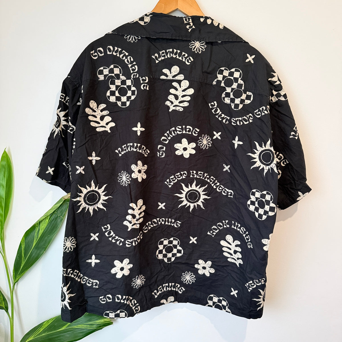 H&M Print Relaxed Shirt Size XL