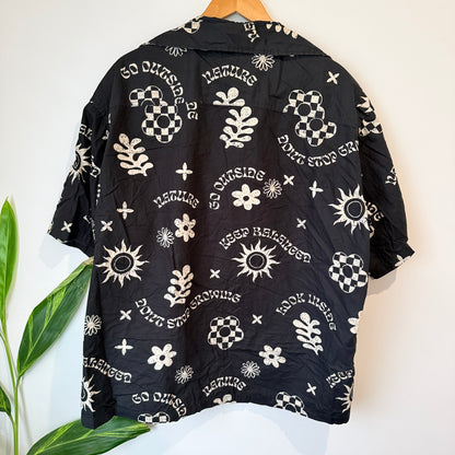 H&M Print Relaxed Shirt Size XL