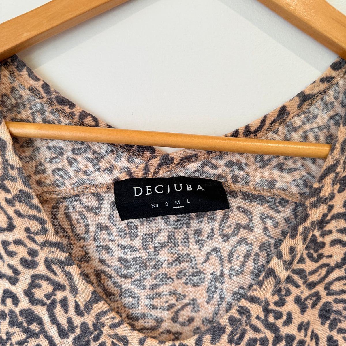 Decjuba Leopard Print Sleeveless Top