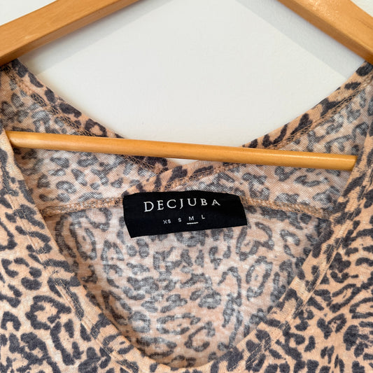 Decjuba Leopard Print Sleeveless Top