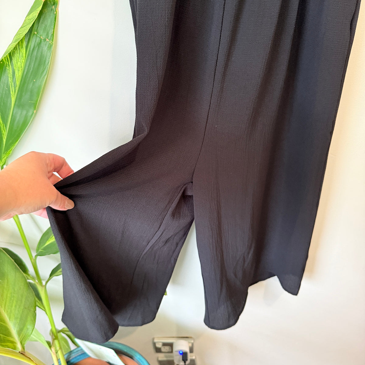 SHEIN Black Sleeveless Jumpsuit Size XS