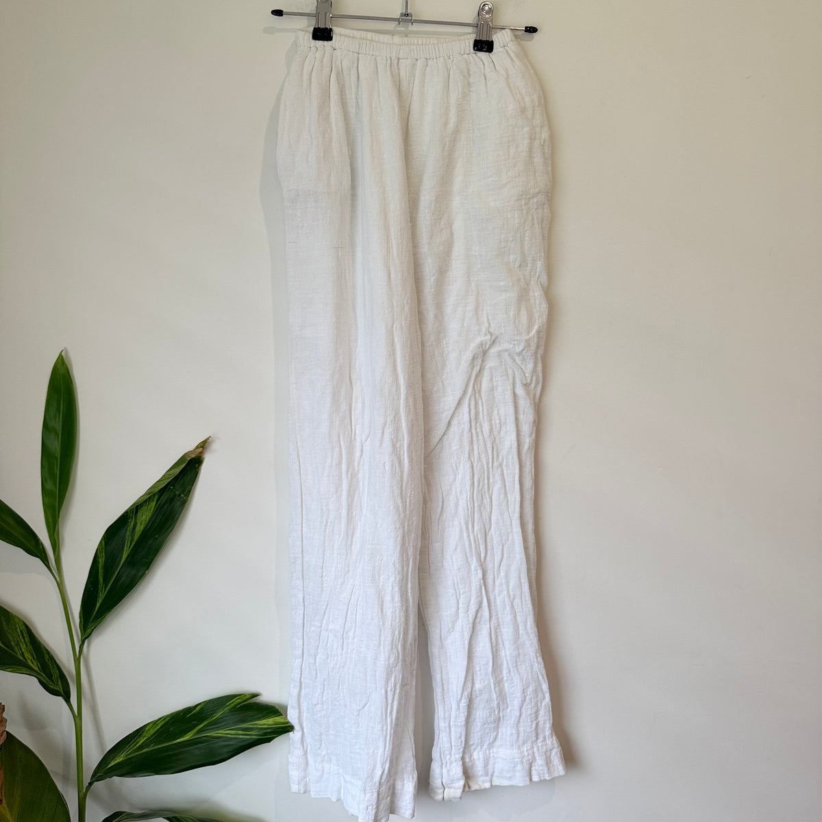 Mooloola White Cotton Wide Leg Pants Size 8