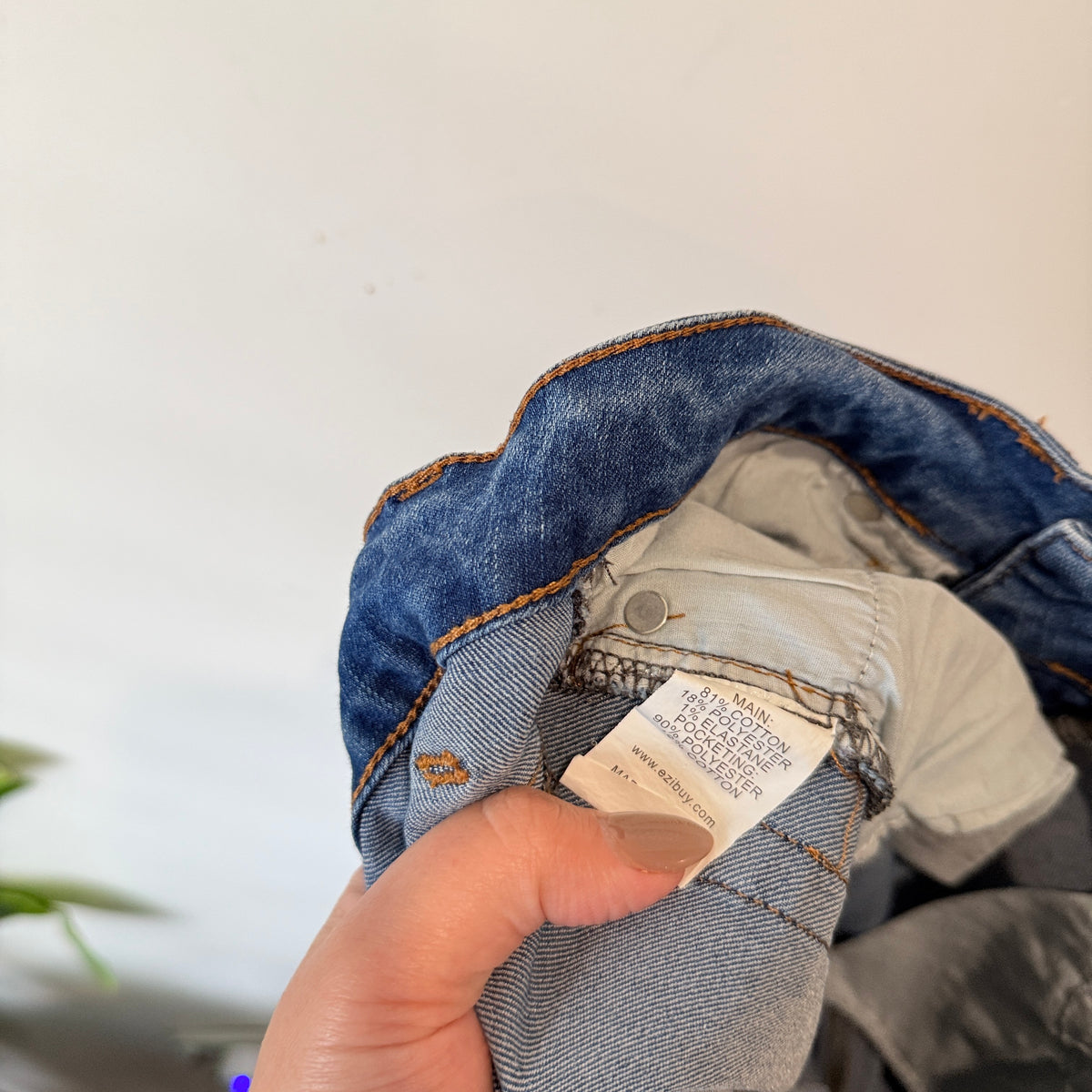 Emerge Blue Embroidered Hem Jeans Size 8
