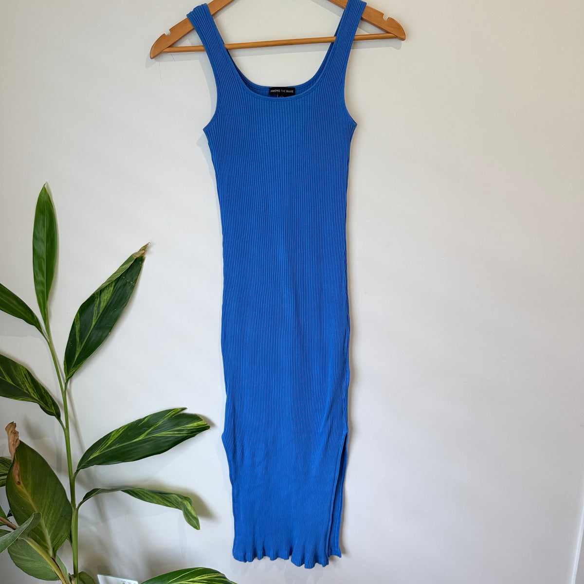 Among The Brave Blue Ribbed Knit Maxi Dress Size 8
