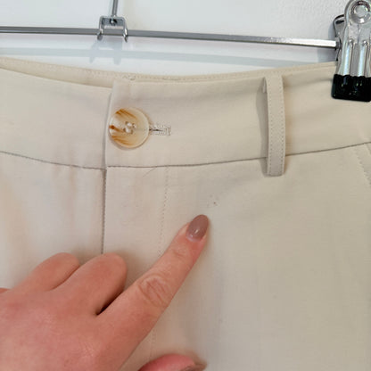 Hopeshow Cream Tailored Shorts Size M - 70cm waist
