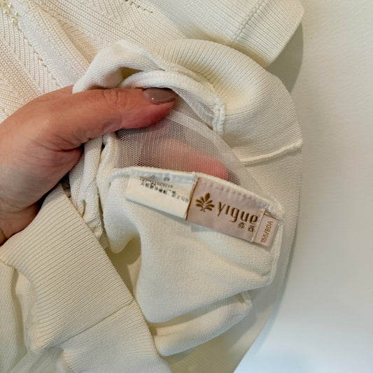 Yiguo Cream Mesh Yoke Knit Top - 41cm u/arm