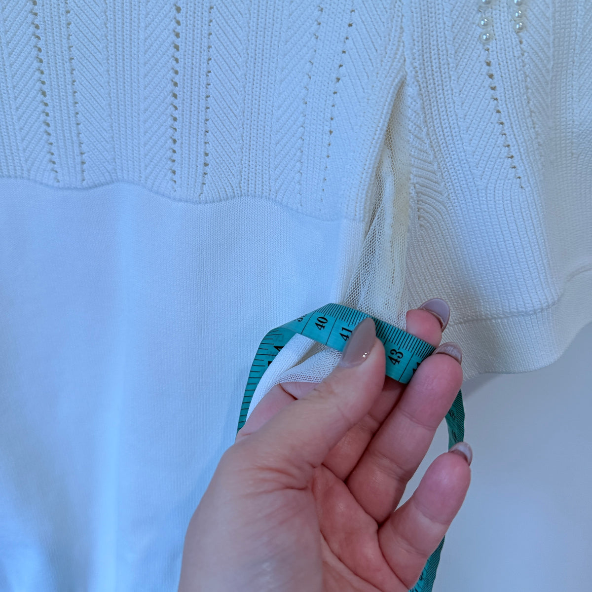 Yiguo Cream Mesh Yoke Knit Top - 41cm u/arm
