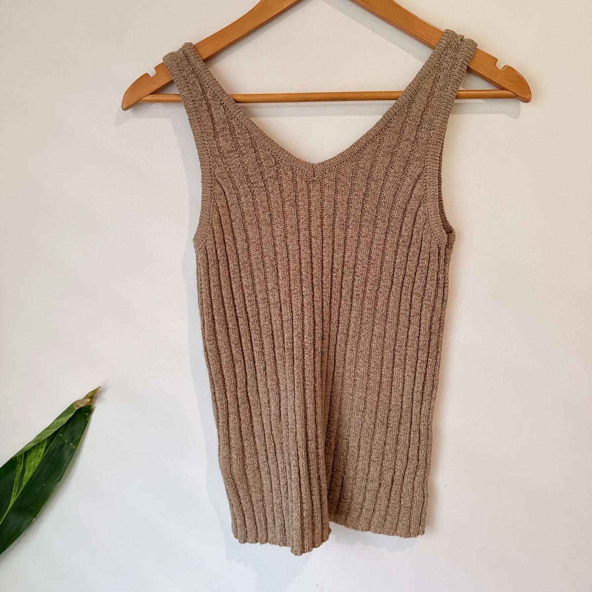 Spirit Beige Ribbed Knit Tank Size 10