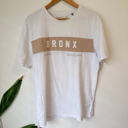 Connor White Bronx Print Tee Size XL