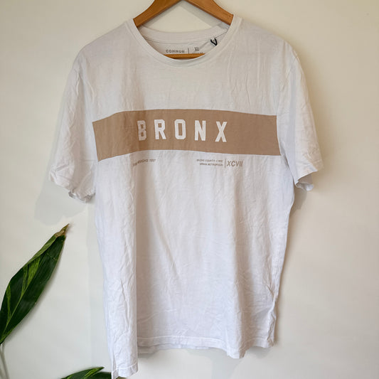 Connor White Bronx Print Tee Size XL