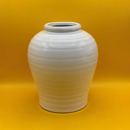 Harper Home Ariel Ecru Vase 16 x 16 x 18.5 cm