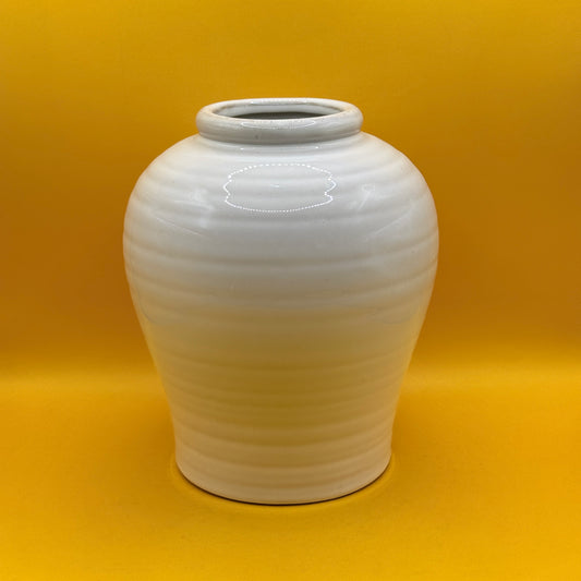 Harper Home Ariel Ecru Vase 16 x 16 x 18.5 cm