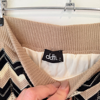 Dotti Chevron Knit Maxi Skirt Beige Black Size 8