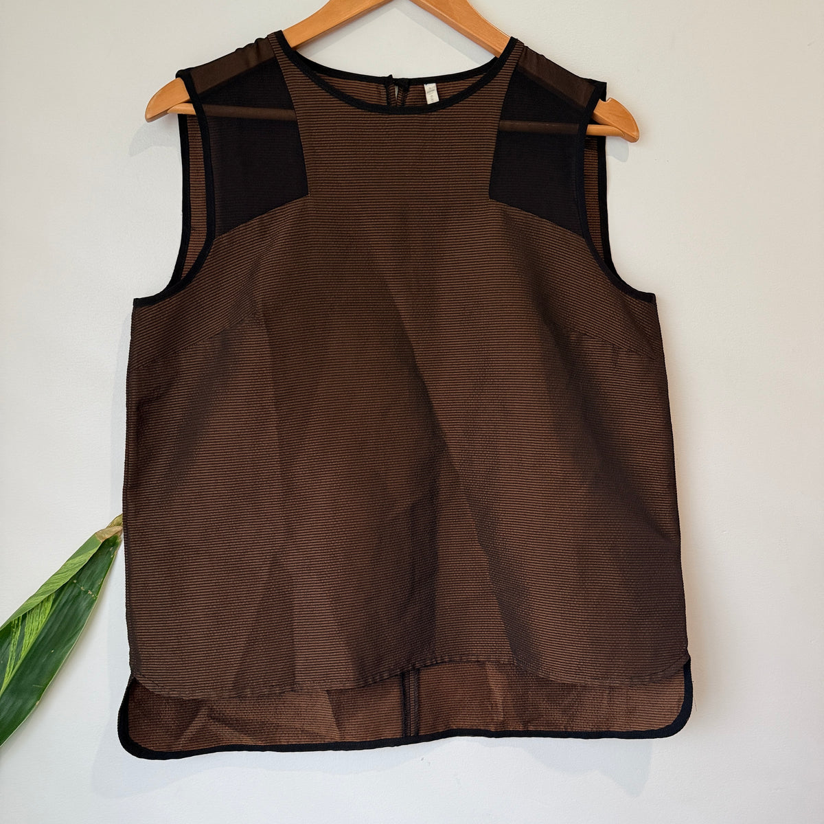 Yargici Stripe Sleeveless Top Size L