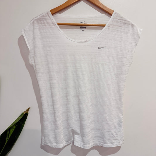 Nike Dri-FIT White Activewear Tee Size M