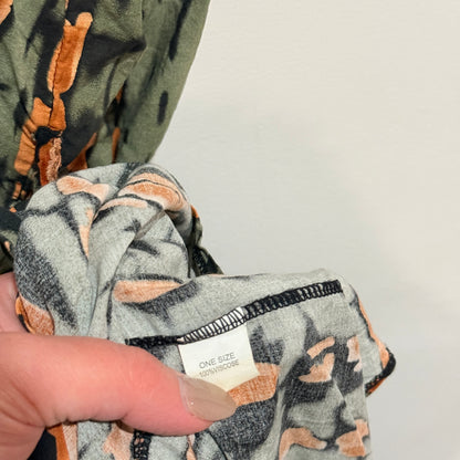 Green Abstract Print Tie Waist Kimono One Size