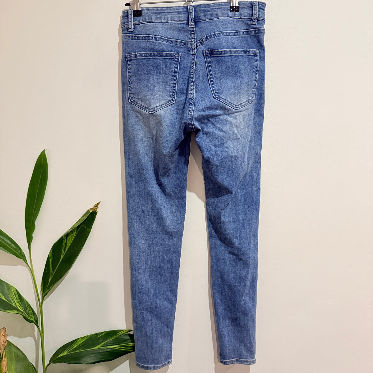 Decjuba Blue Skinny Jeans Size 8