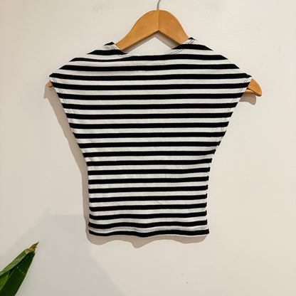 Stradivarius Black and White Stripe Ribbed Tee Size S (XS Fit)
