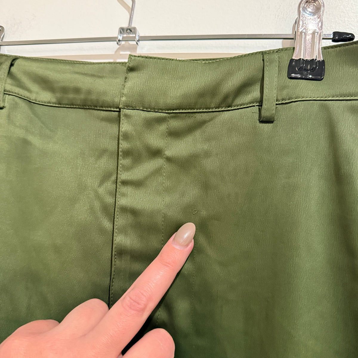 Nicole Miller Olive Satin Cargo Pants Size 12