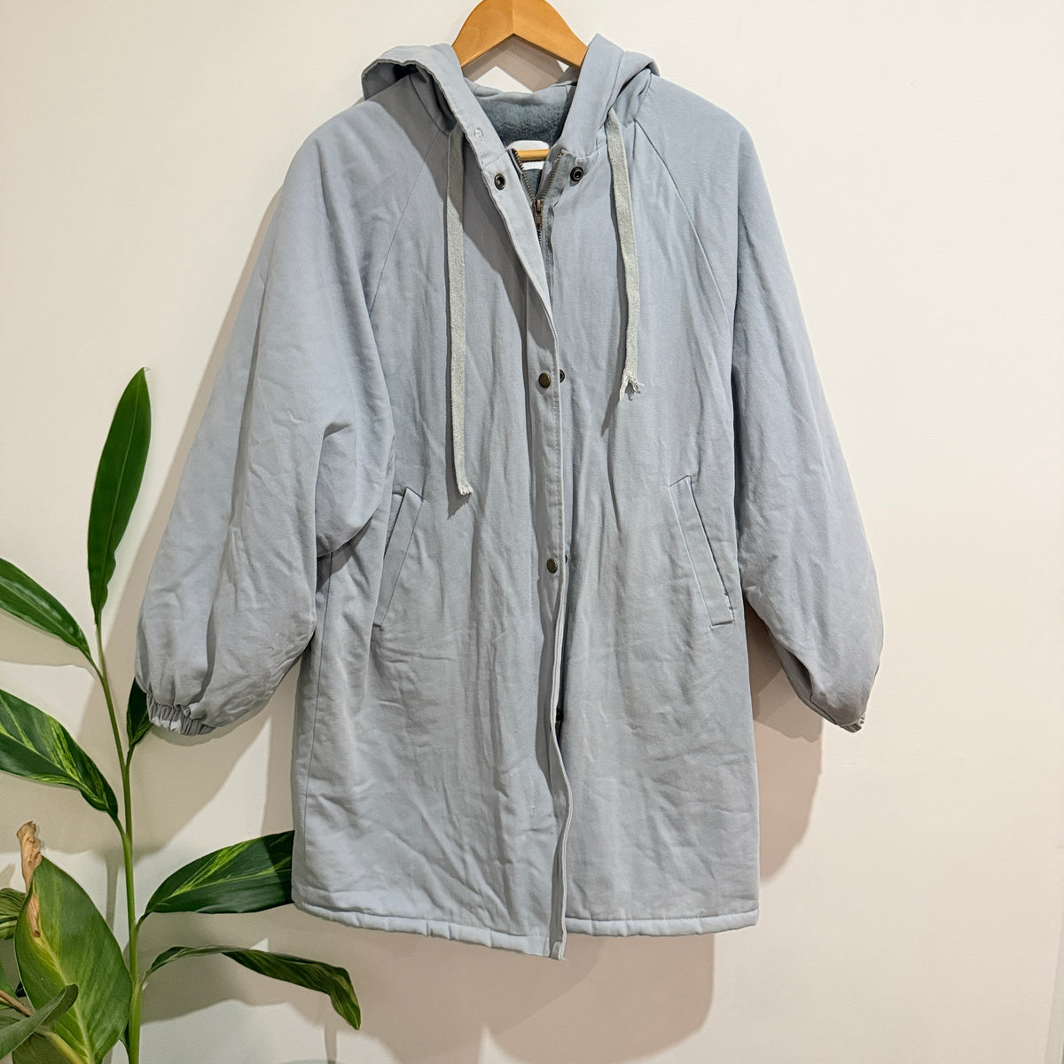 Light Blue Fleece Lined Hooded Heavyweight Jacket - 56cm u/arm