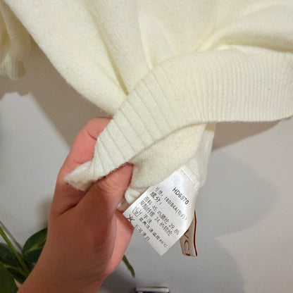 Cream Puff Sleeve Knit Top with Gold Trim - 47cm u/arm