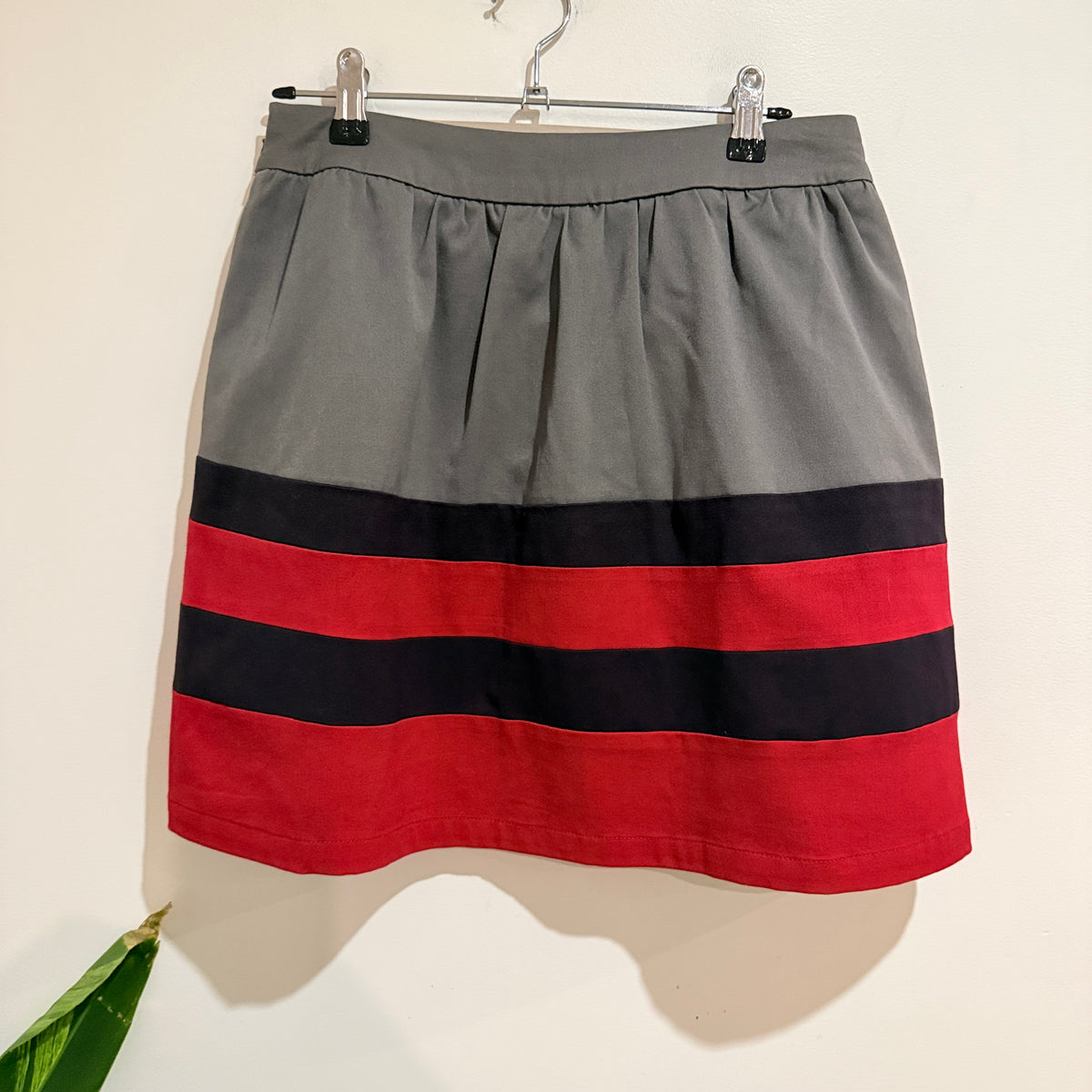 edc by Esprit Grey Navy and Red Stripe Skirt Size 8